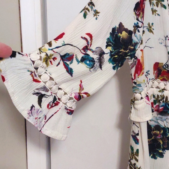 Doe & Rae print blouse, medium - Picture 4 of 4